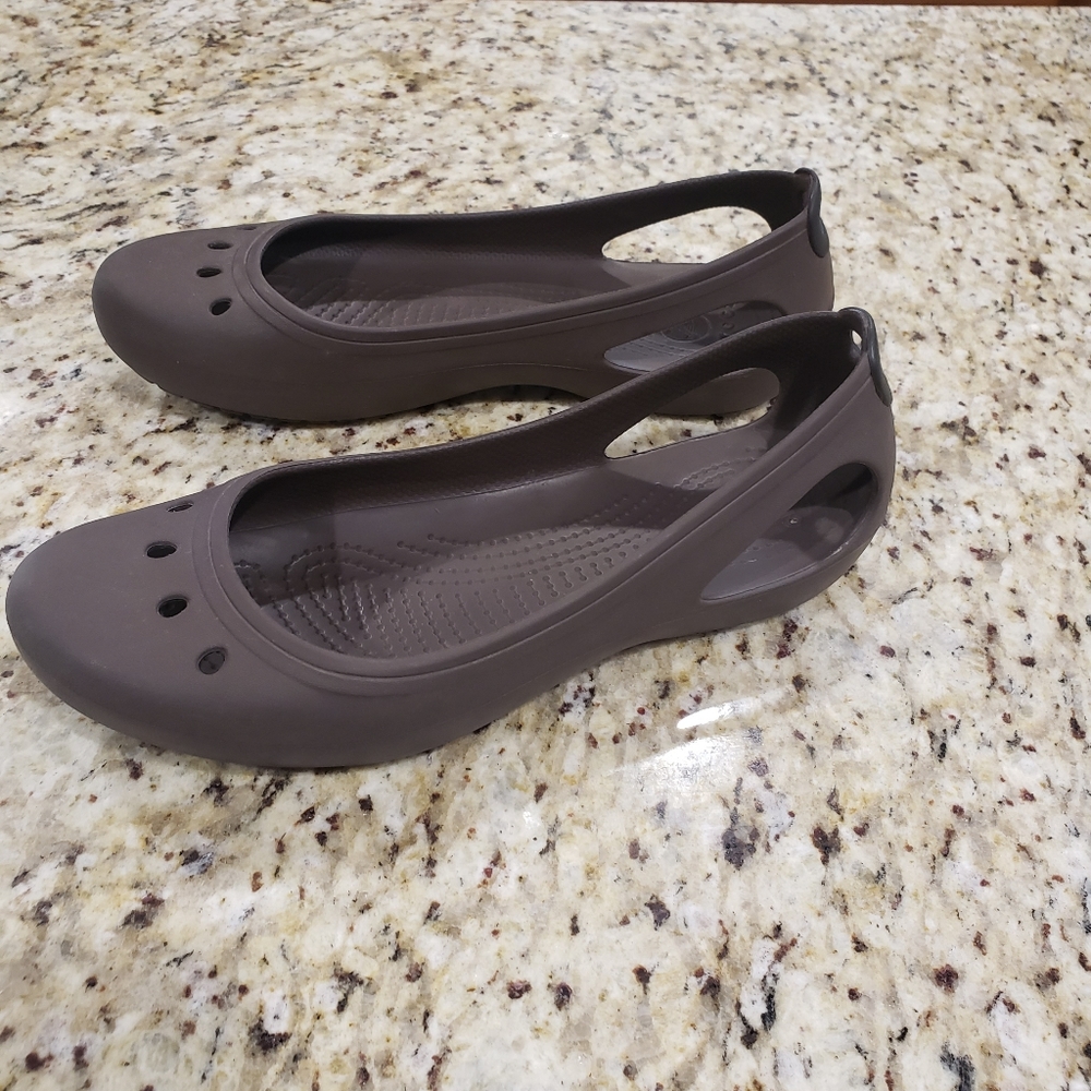 Crocs - Picture 2 of 6